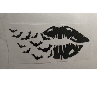 Batty lips - ready made print - Tshirt