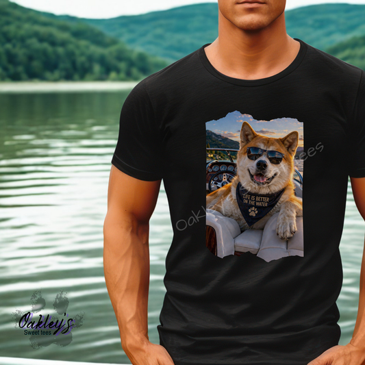 Boatin' Akita  | Tee