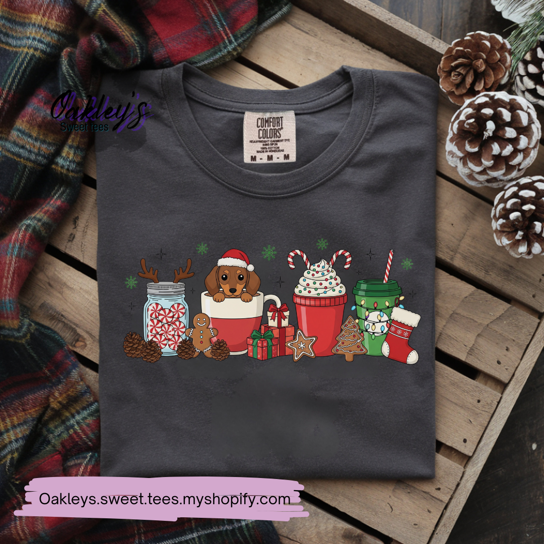 Christmas drinks Doxie | Tee
