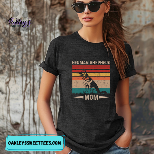 German Shepherd Mom | Tee