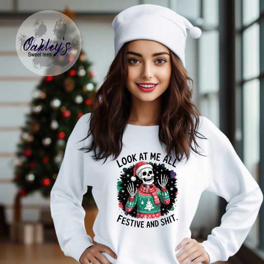 Look at me all festive | Crew neck