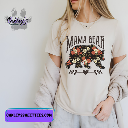 Mama Bear floral | Tee