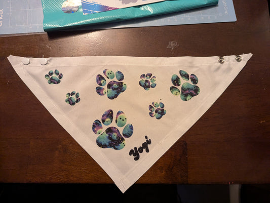 Pet bandanas