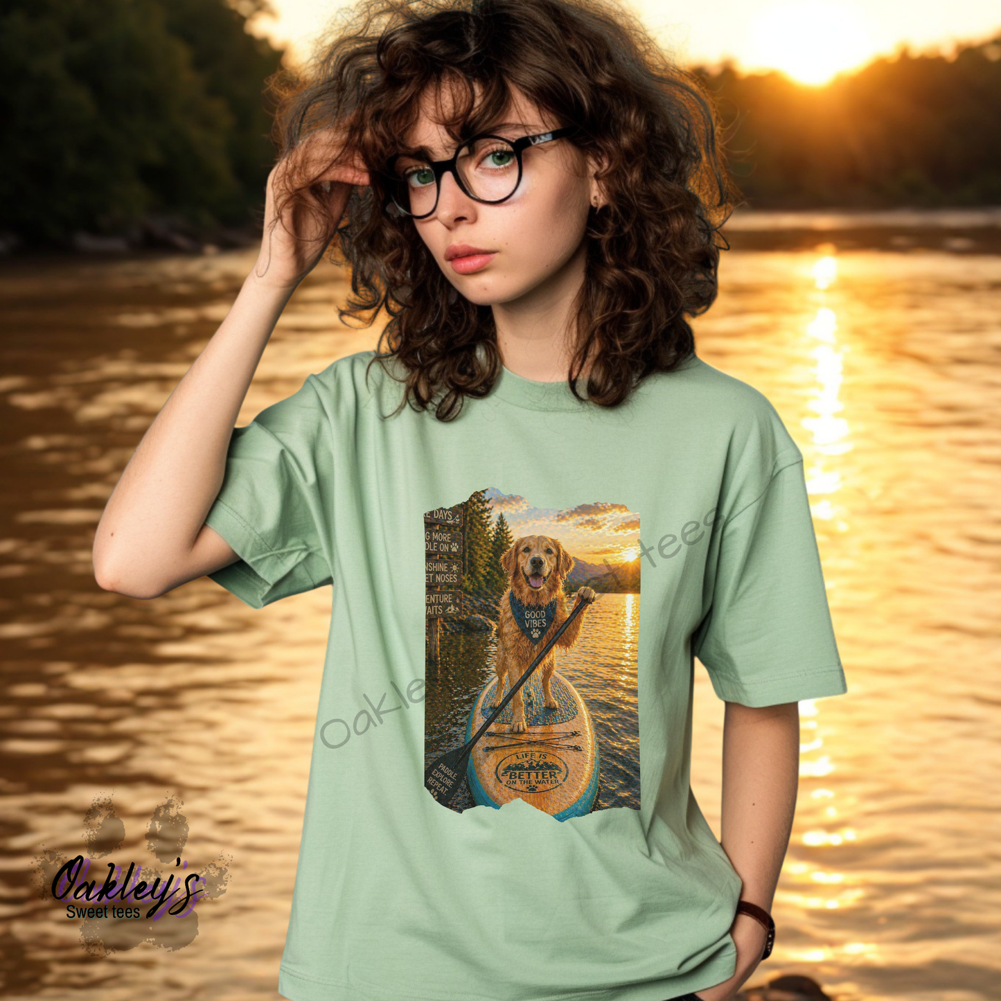 Paddle boarding Golden  | Tee