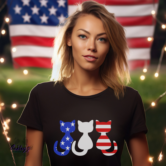 Patriotic cats | Tee