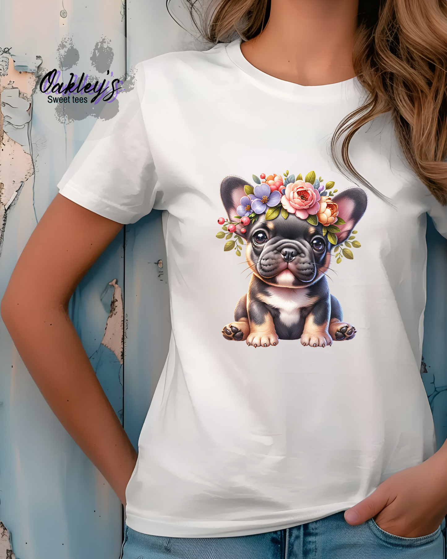 Frenchie with flower crown | Tee