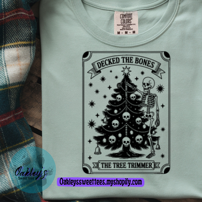 The Tree trimmer tarot card | Tee
